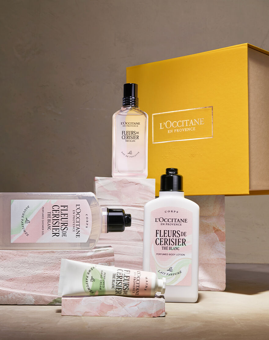 Fleurs de Cerisier Thé Blanc (Cherry Blossom) Perfumed Body Lotion fleurs de cerisier th blanc cherry blossom perfumed body lotion