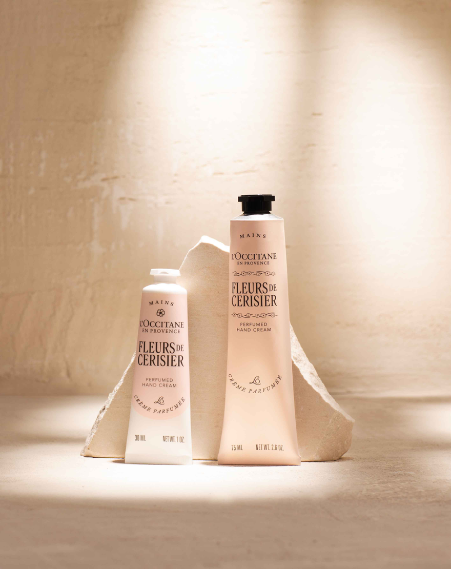 Fleurs De Cerisier (Cherry Blossom) Perfumed Hand Cream, 75ml fleurs de cerisier cherry blossom perfumed hand cream 75ml